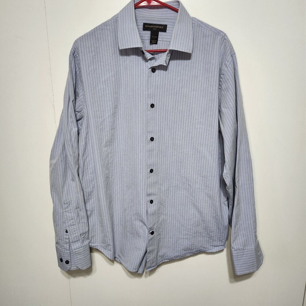 Banana Republic Men’s Large Blue White Striped Button Up Shirt 16-16.5 Cotton - Picture 1 of 10